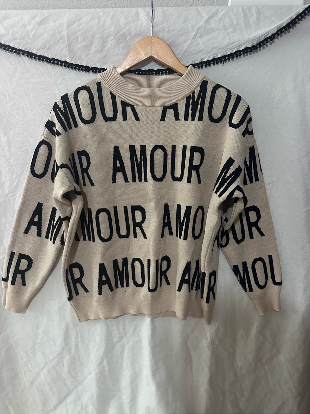 Brave+True Beige 'AMOUR' Print Knit Sweater in Size Small - NWOT